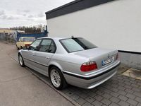 Gebraucht BMW 740 286 PS (210 kW) 1999 Silber Limousine