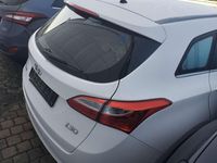 Gebraucht Hyundai i30 135 PS (99 kW) 2015 Weiß Kombi