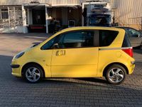 Gebraucht Peugeot 1007 109 PS (80 kW) 2005 Gelb Van / Kleinbus