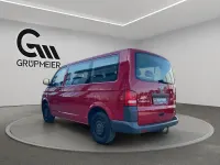 Second-hand VW Caravelle Trendline 140 CP (102 kW) 2010 Roșu Van