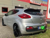 Gebraucht Kia ProCeed Edition 7 135 PS (99 kW) 2015 Kleinwagen