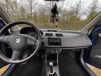 Second-hand Suzuki Swift 92 CP (67 kW) 2008 Albastru Hatchback