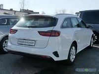 Neu Kia Ceed 101 PS (74 kW) 2025 Cararraweiss Kleinwagen