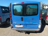 Gebraucht Opel Vivaro 120 PS (88 kW) 2005 Blau Van / Kleinbus