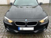 Gebraucht BMW 316 136 PS (100 kW) 2013 Schwarz Kombi