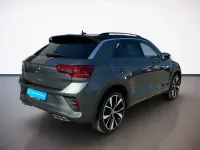 Second-hand VW T-Roc R-line 190 CP (139 kW) 2025 Gri SUV
