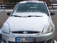 Gebraucht Ford Fiesta 60 PS (44 kW) 2007 Silber Kleinwagen