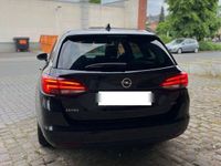 gebraucht Opel Astra Sportstourer 1.6 CDTI Schwarz Diesel