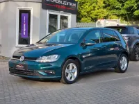 Second-hand VW Golf VII Trendline 110 CP (80 kW) 2017 Verde Berlinǎ