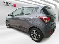 Gebraucht Hyundai i10 Style 87 PS (63 kW) 2017 Grau Kleinwagen