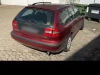 Gebraucht Volvo V40 122 PS (89 kW) 2000 Rot Kombi