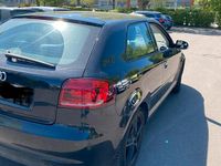 Second-hand Audi A3 105 CP (77 kW) 2011 Negru Hatchback