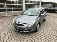 Używany Opel Corsa Edition 80 KM (58 kW) 2009 Srebrny Hatchback