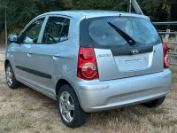 Gebraucht Kia Picanto 65 PS (47 kW) 2009 Silber Kleinwagen