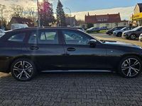 Gebraucht BMW 330 M Sport 245 PS (180 kW) 2024 Black saphire metallic Kombi