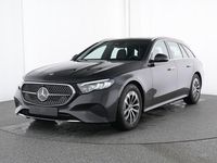 Gebraucht Mercedes E220 Avantgarde 367 PS (269 kW) 2025 Grau Limousine