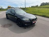 Gebraucht BMW 520 184 PS (135 kW) 2011 Grau Kombi