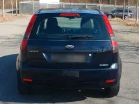 Gebraucht Ford Fiesta 69 PS (50 kW) 2005 Blau Kleinwagen