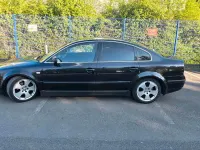 Second-hand VW Passat 131 CP (96 kW) 2004 Negru Berlinǎ