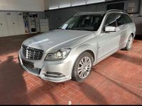 Gebraucht Mercedes C250 204 PS (150 kW) 2011 Silber Kombi