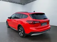 Używany Ford Focus Active 120 KM (88 kW) 2022 Czerwony Kombi