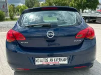 Brugt Opel Astra 101 HK (74 kW) 2011 Blå Hatchback