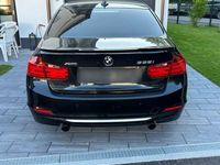 gebraucht BMW 335 i xDrive Luxury Line Aut Lux...