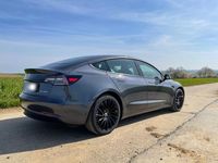 gebraucht Tesla Model 3 LR AWD silber TÜV 17.03.26 Neu 8fach AHK 94% SOH