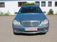 Gebraucht Mercedes C200 Classic 122 PS (89 kW) 2005 Grau Limousine