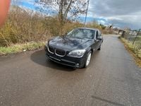 Gebraucht BMW 730 245 PS (180 kW) 2009 Grau Limousine