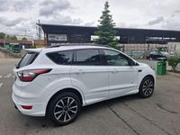 Gebraucht Ford Kuga ST-Line 180 PS (132 kW) 2018 Weiß SUV