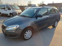 Gebraucht Skoda Fabia 75 PS (55 kW) 2011 Grau Limousine