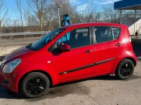 Gebraucht Suzuki Splash 70 PS (51 kW) 2009 Rot Kleinwagen