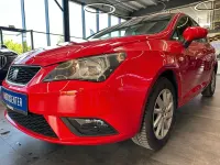 Używany Seat Ibiza 69 KM (50 kW) 2015 Czerwony Sedan/Limuzyna