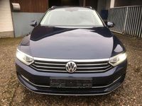 Gebraucht VW Passat Highline 190 PS (139 kW) 2016 Blau Kombi