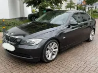 Gebraucht BMW 325 Basis 218 PS (160 kW) 2006 Schwarz Limousine
