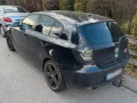 Gebraucht BMW 120 163 PS (119 kW) 2006 Schwarz Kleinwagen