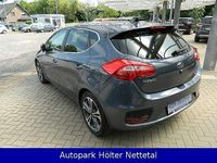 Gebraucht Kia Ceed 135 PS (99 kW) 2018 Blau Kleinwagen
