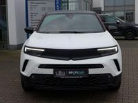 Gebraucht Opel Mokka-e GS Line 100 kW (136 PS) 2022 Jade weiss/arktis weiss SUV