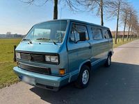 Usado VW Multivan 69 HP (50 kW) 1988 Azul Monovolume