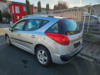 Gebraucht Peugeot 207 95 PS (69 kW) 2010 Silber Kombi