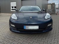 Gebraucht Porsche Panamera 299 PS (219 kW) 2012 Blau Limousine