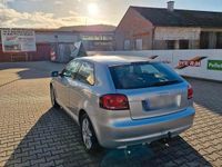 Gebraucht Audi A3 105 PS (77 kW) 2010 Grau Kleinwagen