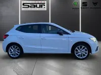 Neu Seat Ibiza Beats 116 PS (85 kW) 2025 Weiss Kleinwagen