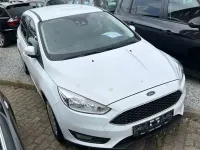 Gebraucht Ford Focus Trend 105 PS (77 kW) 2015 Weiß Kombi