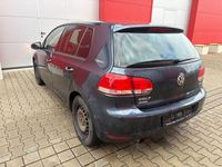 Gebraucht VW Golf VI Team 105 PS (77 kW) 2010 Grau Kleinwagen