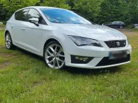 Używany Seat Leon FR 125 KM (91 kW) 2015 Biały Sedan/Limuzyna