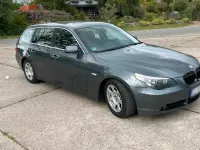 Gebraucht BMW 525 177 PS (130 kW) 2004 Grau Kombi