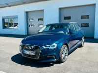 Gebraucht Audi e-tron Sport 204 PS (150 kW) 2020 Blau SUV