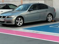 Gebraucht BMW 320 194 PS (142 kW) 2007 Grau Limousine